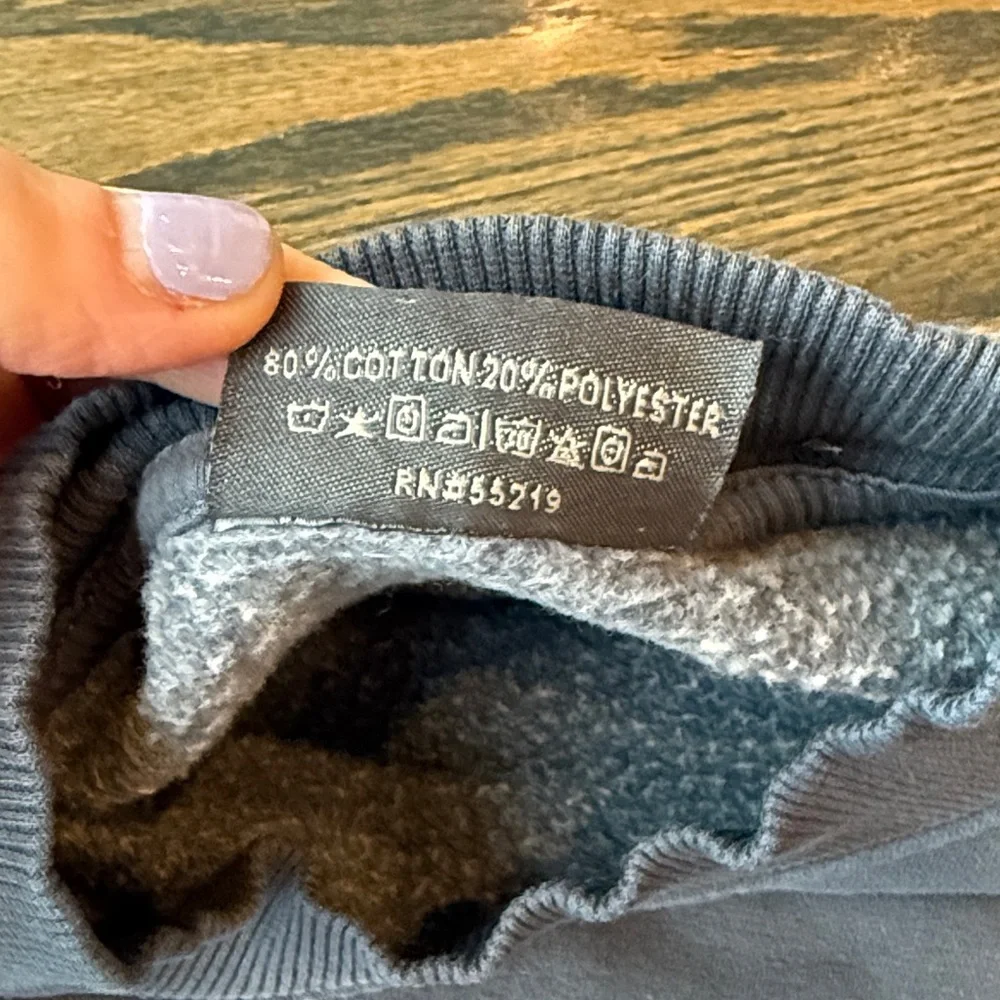 Taylor Swift Eras Tour Blue Crewneck Sweatshirt Official Merch Size XS NWOT - Picture 9 of 16